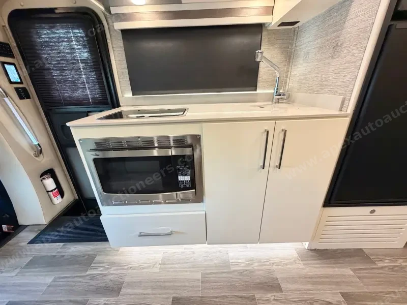 2020 Tiffin Wayfarer 25 RW photo 116