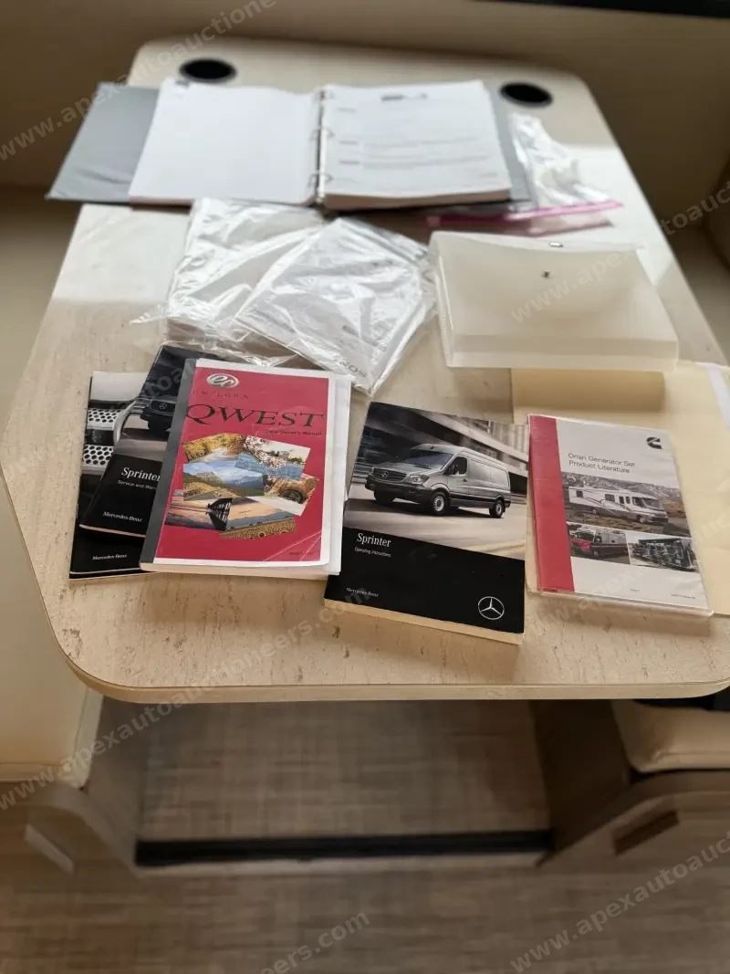 2019 Entegra Qwest 24K photo 108