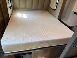 2019 Entegra Qwest 24K photo 120