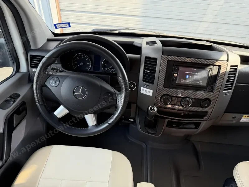 2019 Entegra Qwest 24K photo 39