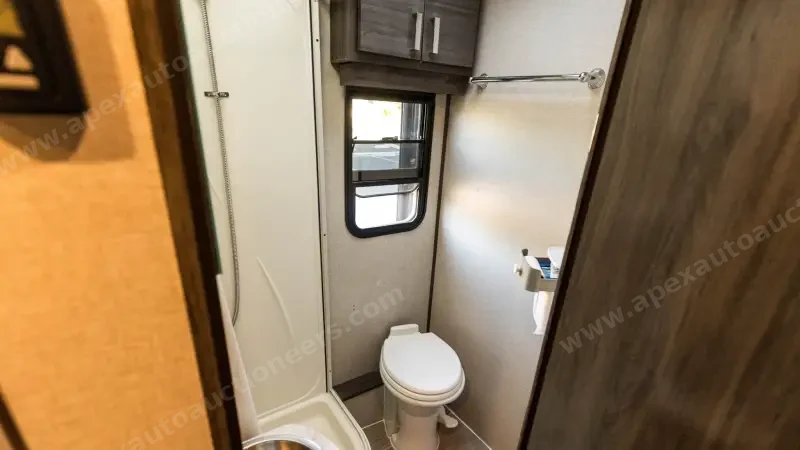 2017 Fleetwood Pulse 24A Conversion photo 83