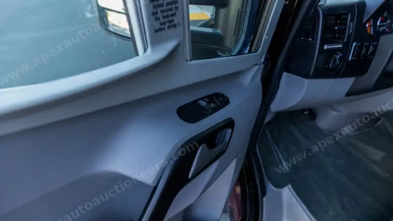 2017 Fleetwood Pulse 24A Conversion photo 48