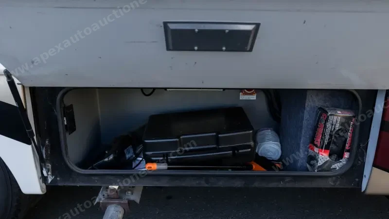 2017 Fleetwood Pulse 24A Conversion photo 30