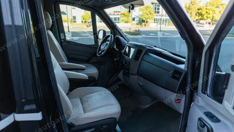 2017 Fleetwood Pulse 24A Conversion photo 50