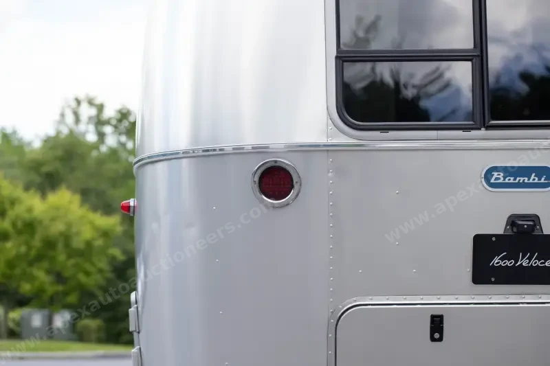 2021 Airstream Bambi 16′ Travel Trailer photo 33