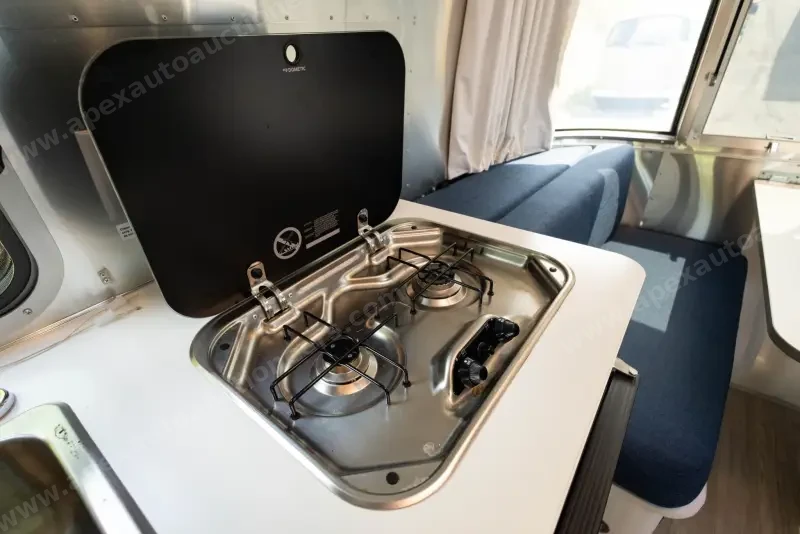 2021 Airstream Bambi 16′ Travel Trailer photo 61