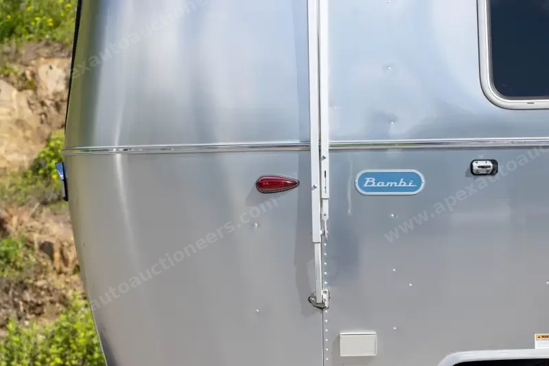 2021 Airstream Bambi 16′ Travel Trailer photo 22