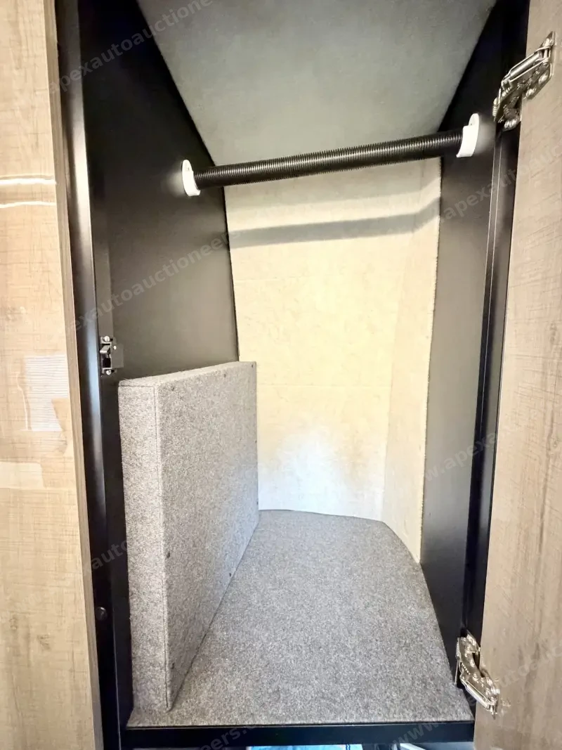2019 Mercedes-Benz Sprinter 3500 Winnebago Era BM170X photo 173