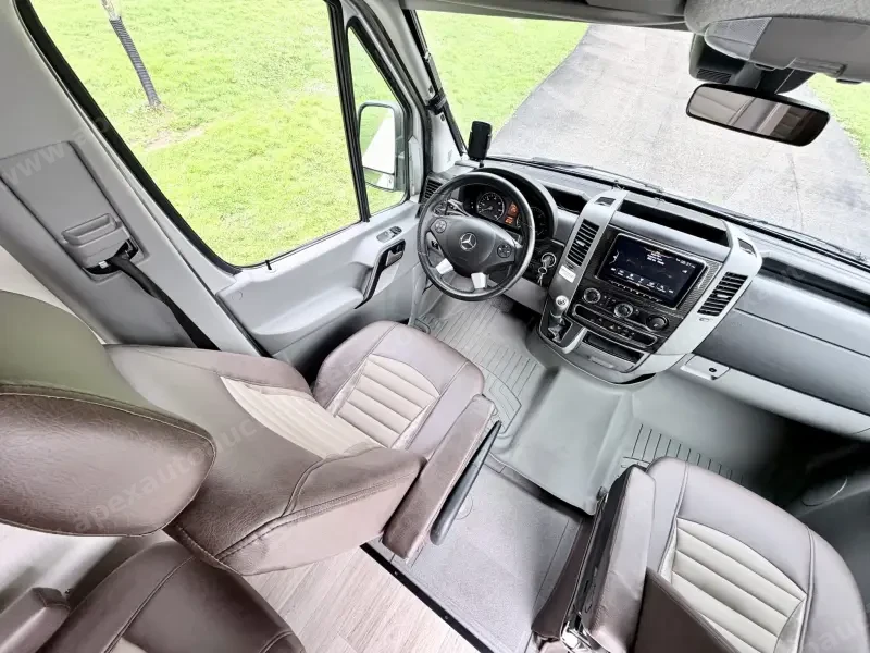 2019 Mercedes-Benz Sprinter 3500 Winnebago Era BM170X photo 95
