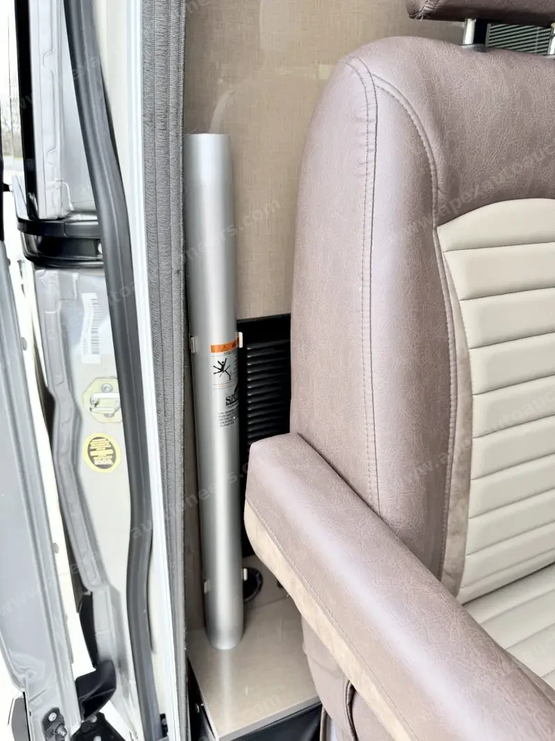 2019 Mercedes-Benz Sprinter 3500 Winnebago Era BM170X photo 125