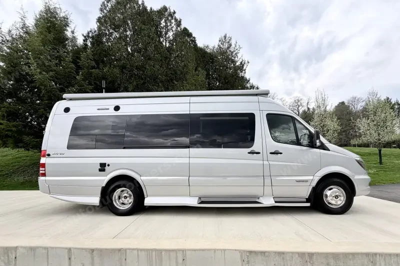 2019 Mercedes-Benz Sprinter 3500 Winnebago Era BM170X photo 9