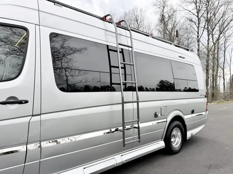 2019 Mercedes-Benz Sprinter 3500 Winnebago Era BM170X photo 60