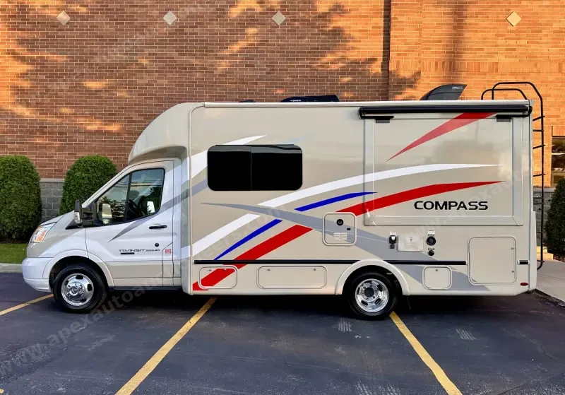 2018 Thor Motor Coach Compass 23TB photo 23