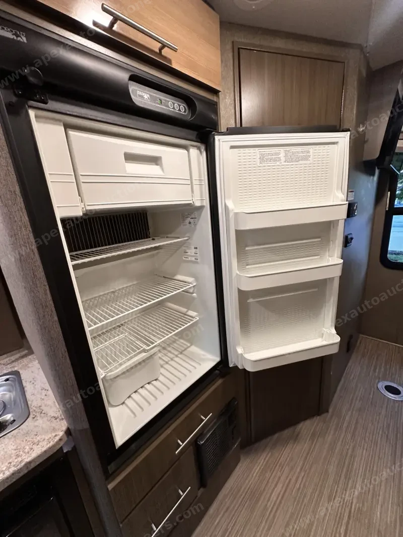 2018 Thor Motor Coach Compass 23TB photo 103