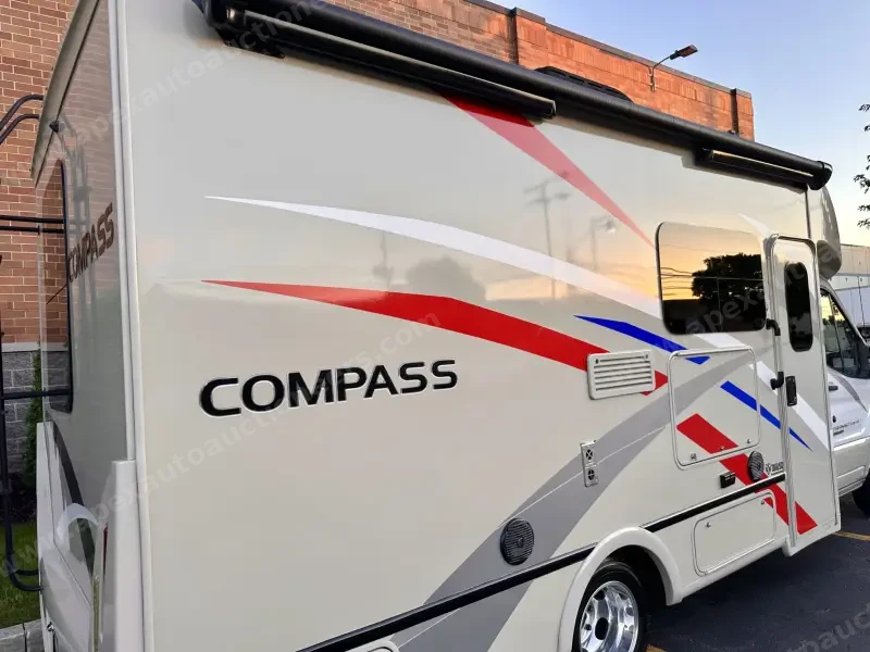 2018 Thor Motor Coach Compass 23TB photo 36