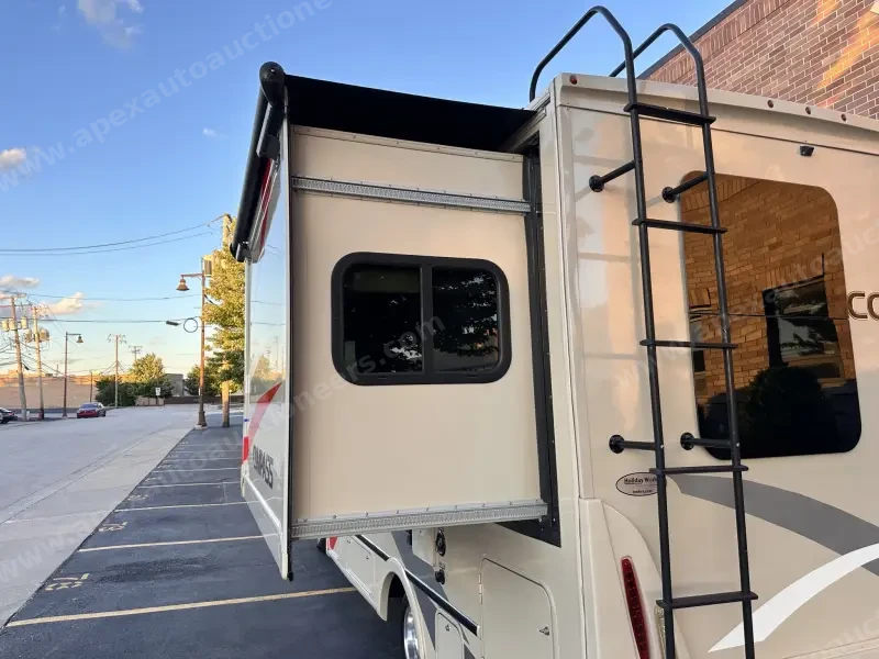 2018 Thor Motor Coach Compass 23TB photo 29