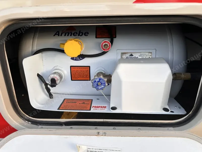 2018 Thor Motor Coach Compass 23TB photo 44