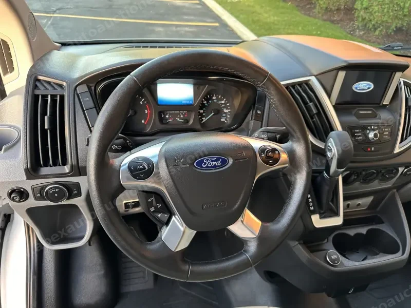 2018 Thor Motor Coach Compass 23TB photo 77