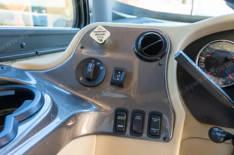 2011 Tiffin Allegro Bus 40 QXP photo 64