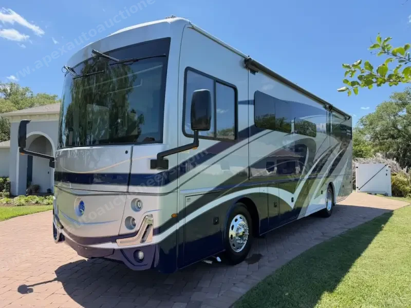 2023 Holiday Rambler Nautica 33TL Motorhome photo 1