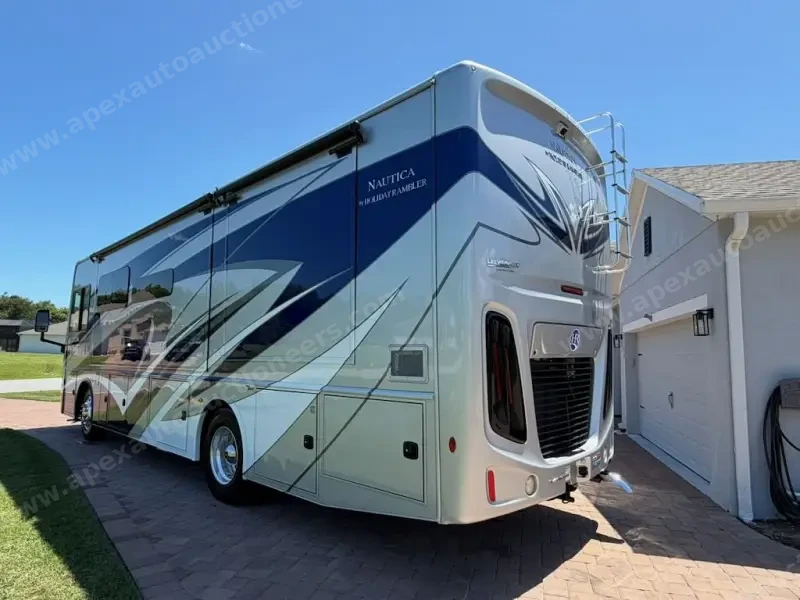 2023 Holiday Rambler Nautica 33TL Motorhome photo 4