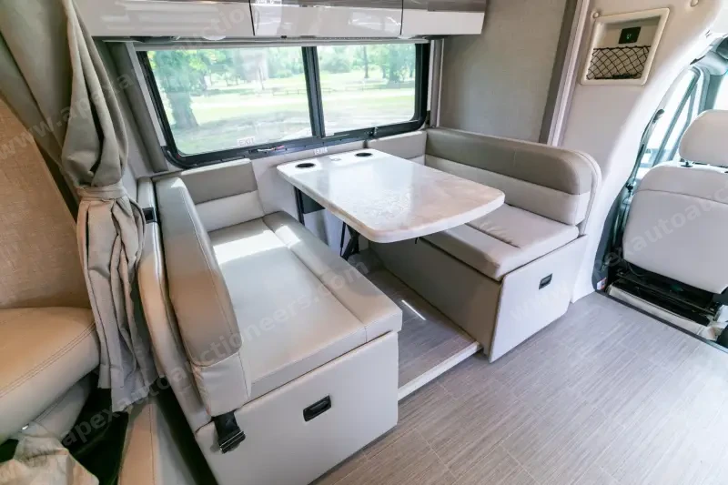 2023 Thor Motor Coach Tiburon 24FB photo 122