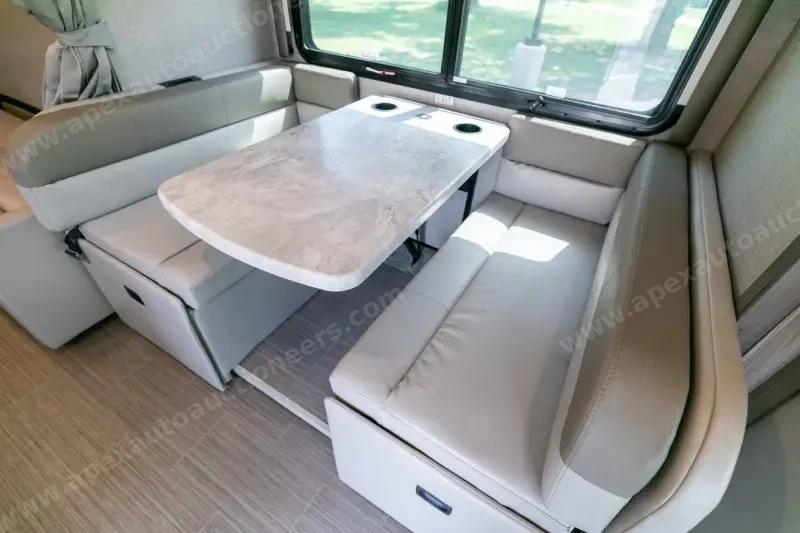 2023 Thor Motor Coach Tiburon 24FB photo 121