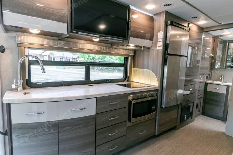 2023 Thor Motor Coach Tiburon 24FB photo 132