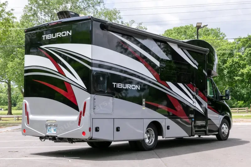 2023 Thor Motor Coach Tiburon 24FB photo 4