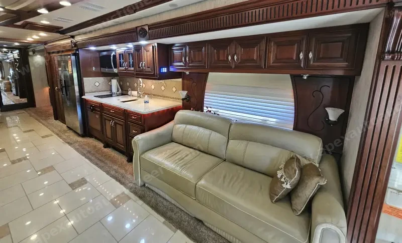 2011 American Coach Heritage 45B photo 65
