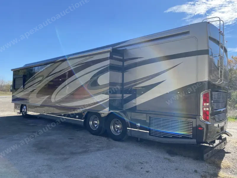2011 American Coach Heritage 45B photo 3