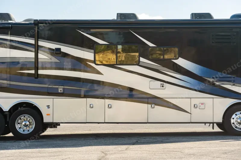 2010 Monaco Diplomat 42SQK photo 22