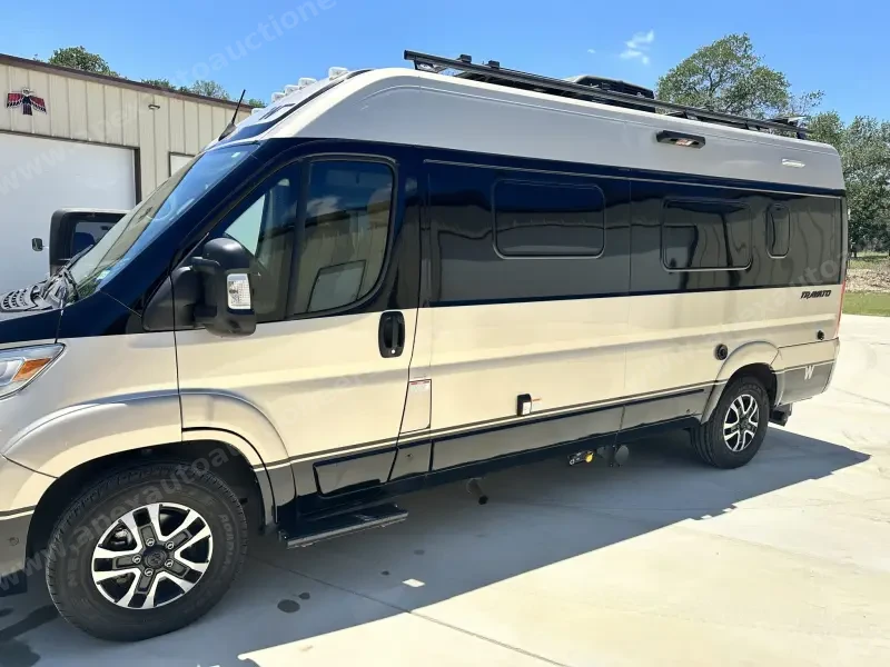 2025 Winnebago Travato 59K photo 19