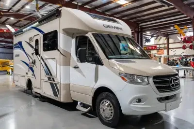 2020 Thor Motor Coach Gemini 24SX