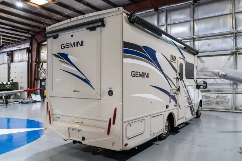 2020 Thor Motor Coach Gemini 24SX photo 6