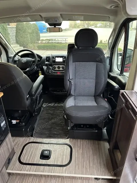2018 Winnebago Travato 59K photo 35