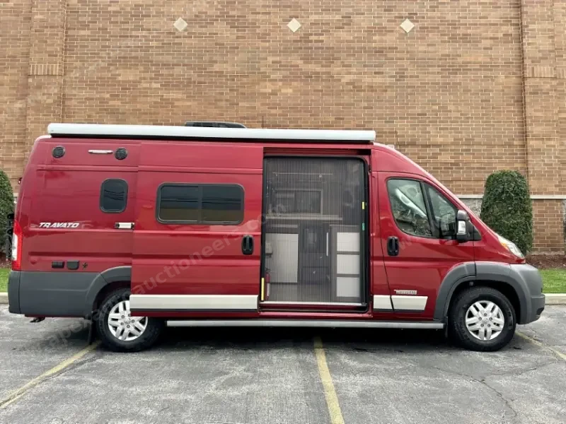 2018 Winnebago Travato 59K photo 24