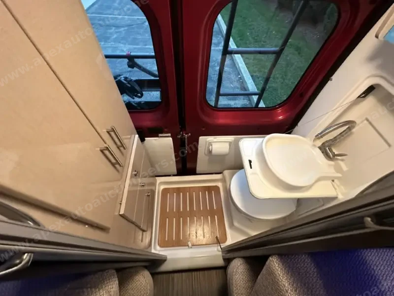 2018 Winnebago Travato 59K photo 40