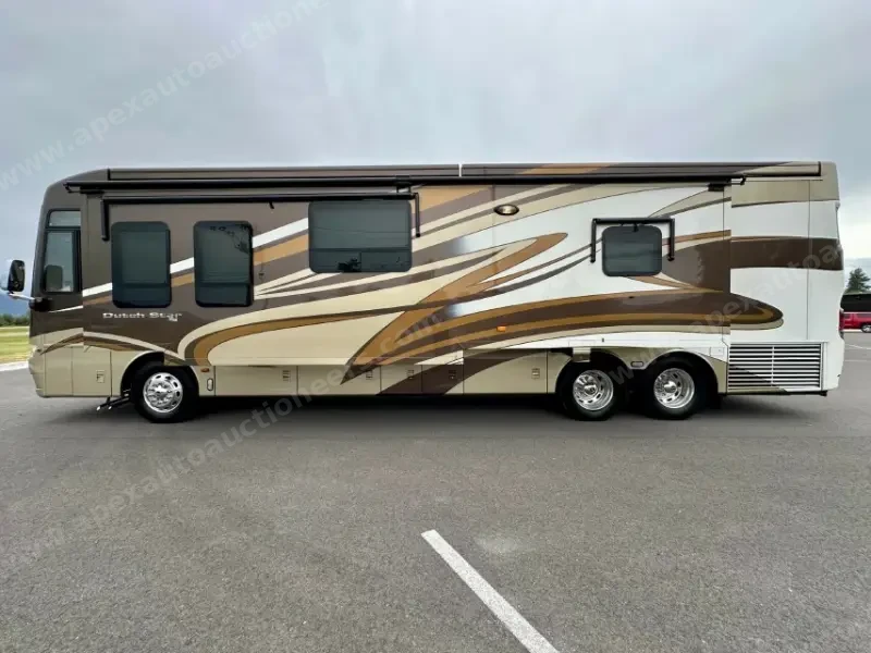 2015 Newmar DUTCH STAR 4018 photo 13