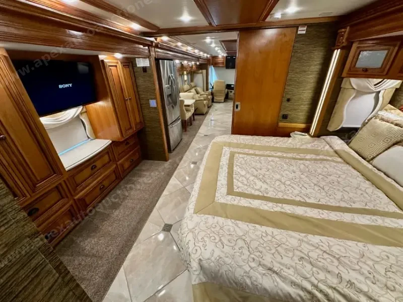 2015 Newmar DUTCH STAR 4018 photo 25