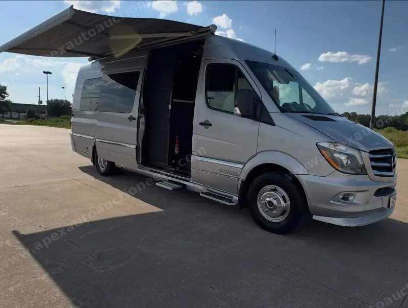 2016 Airstream Interstate EXT Grand Tour Series photo 55