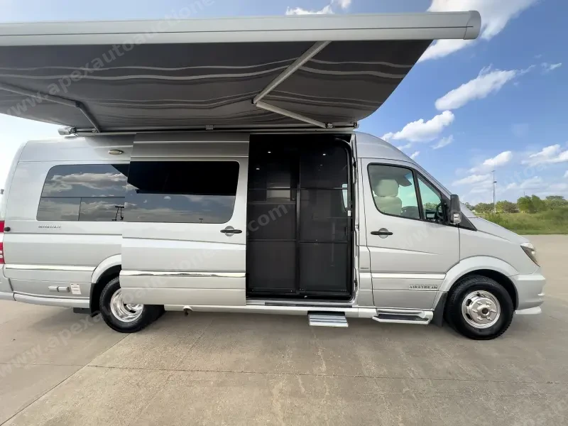 2016 Airstream Interstate EXT Grand Tour Series photo 44