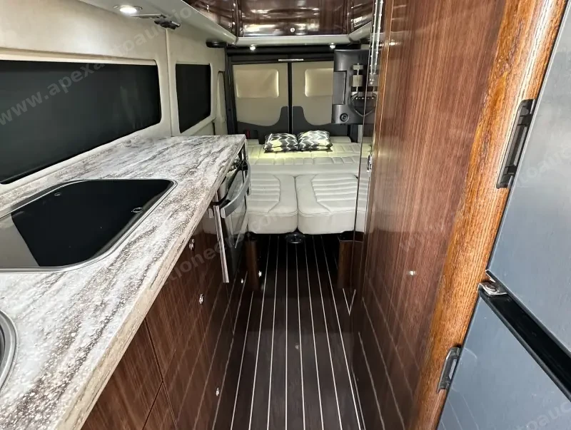 2016 Airstream Interstate EXT Grand Tour Series photo 50