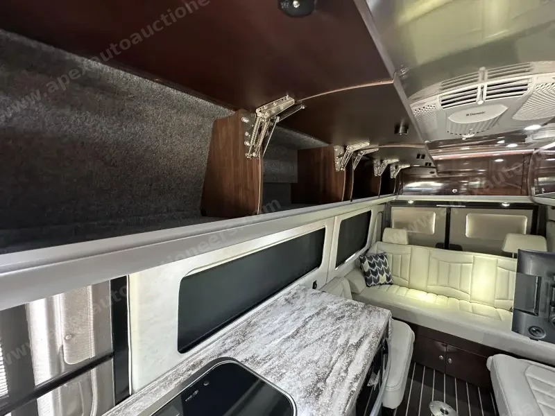 2016 Airstream Interstate EXT Grand Tour Series photo 20