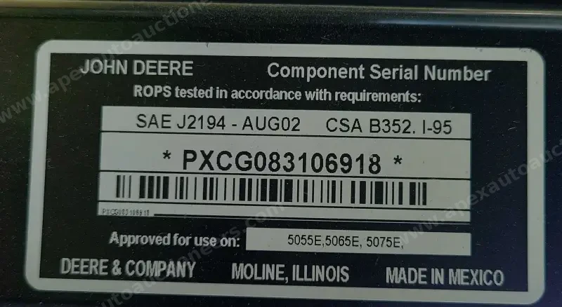 2015 John Deere 5075E photo 45