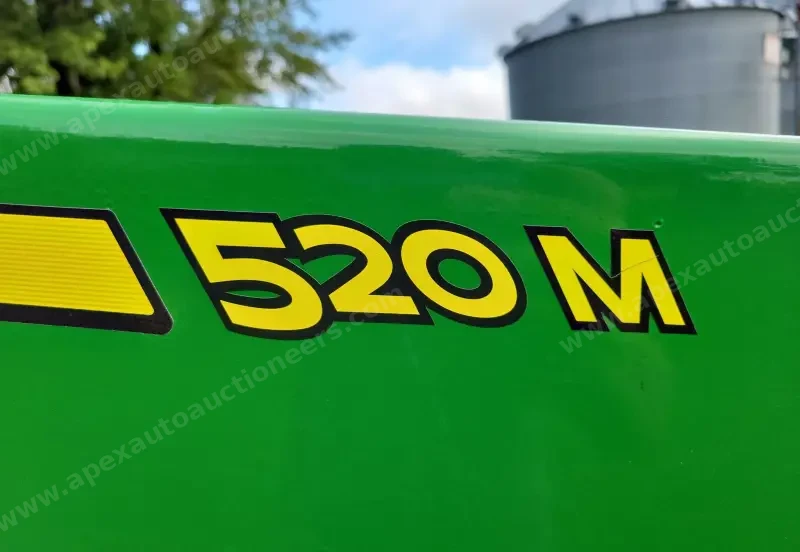 2015 John Deere 5075E photo 25