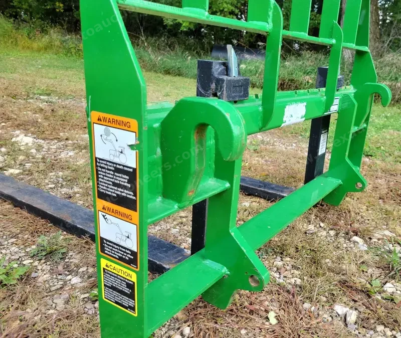 2015 John Deere 5075E photo 99