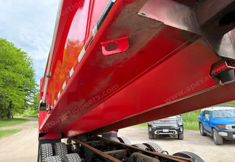 2021 Peterbilt 567 Quad-Axle Dump Truck photo 53