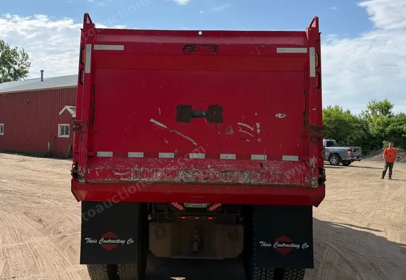 2021 Peterbilt 567 Quad-Axle Dump Truck photo 6