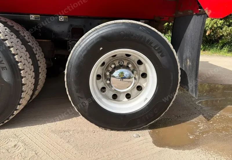 2021 Peterbilt 567 Quad-Axle Dump Truck photo 107